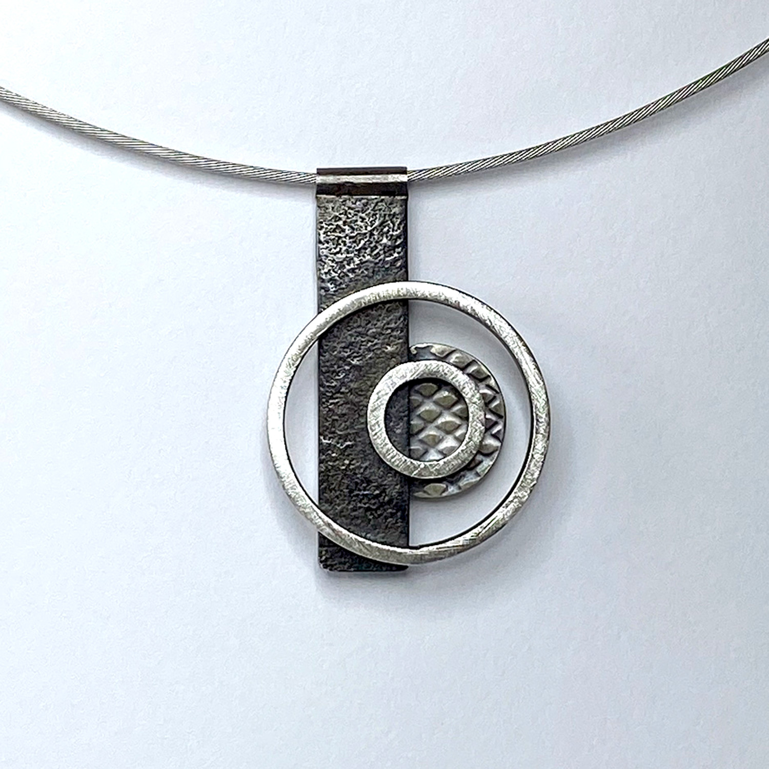 Charlotte Bouchard deco necklace