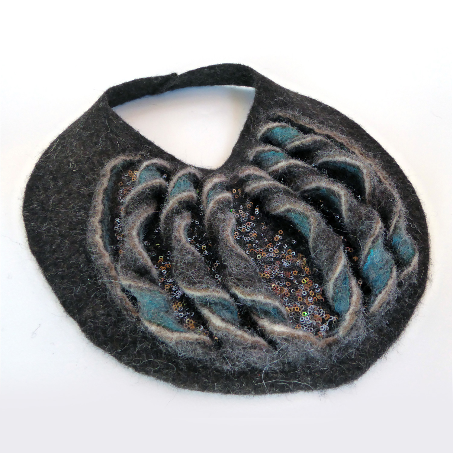 Mandy Nash Bib necklace