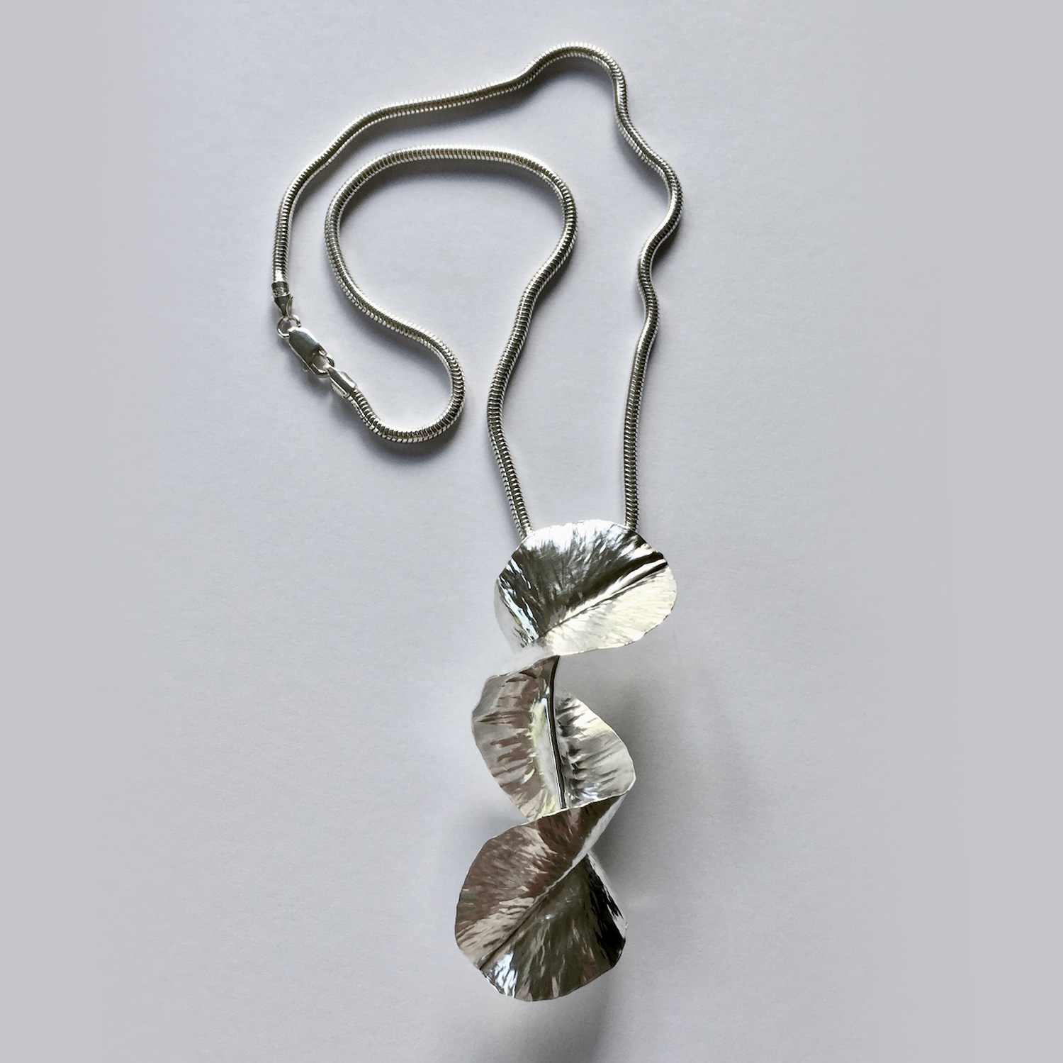 Gillian Ryan Foldformed Organic Twist Pendant