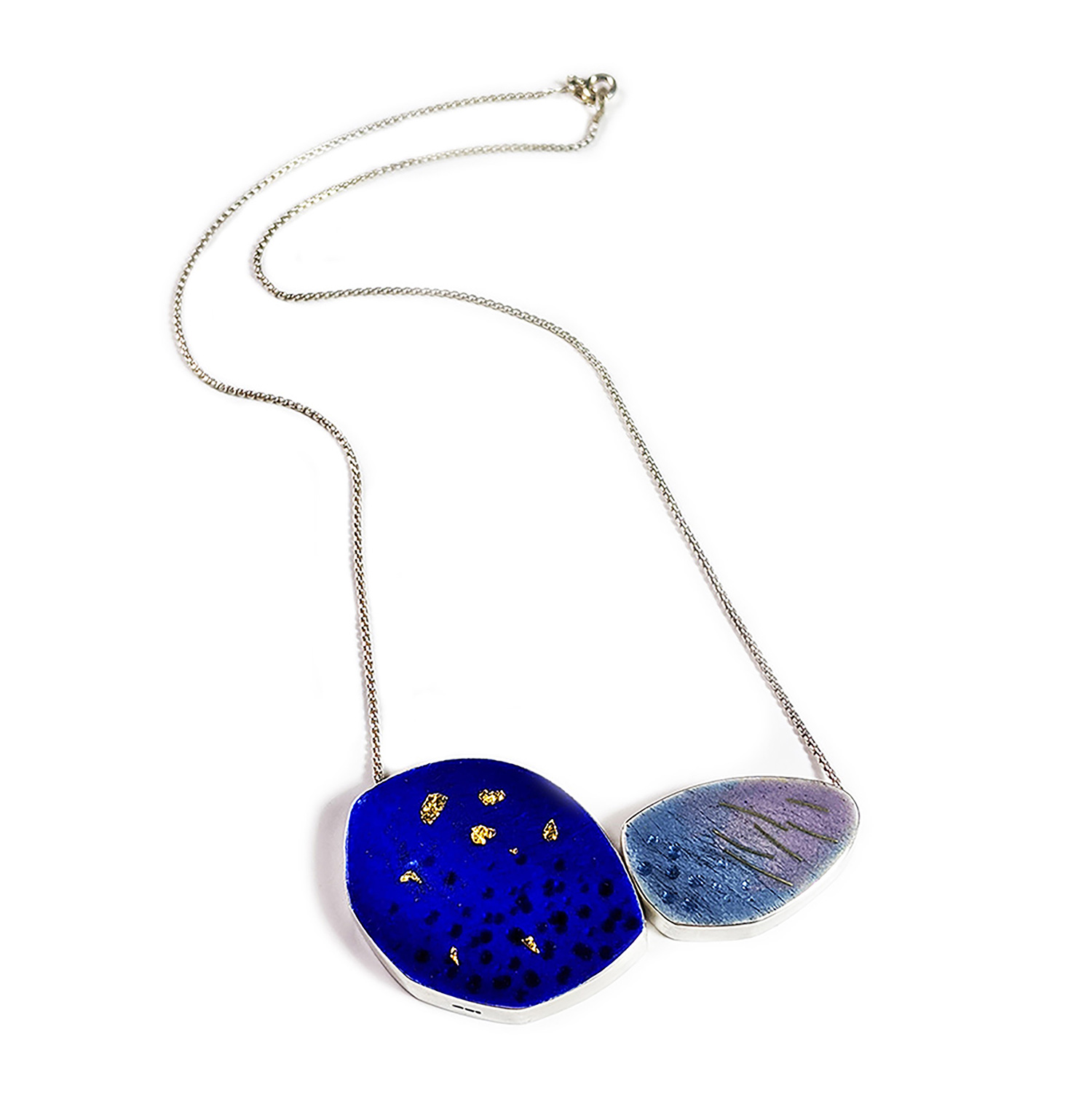 Miranda Sharpe Shadow necklace