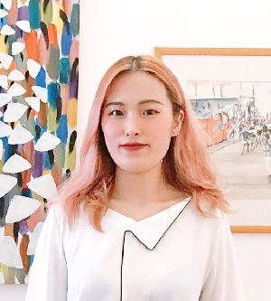 Yajie Hu