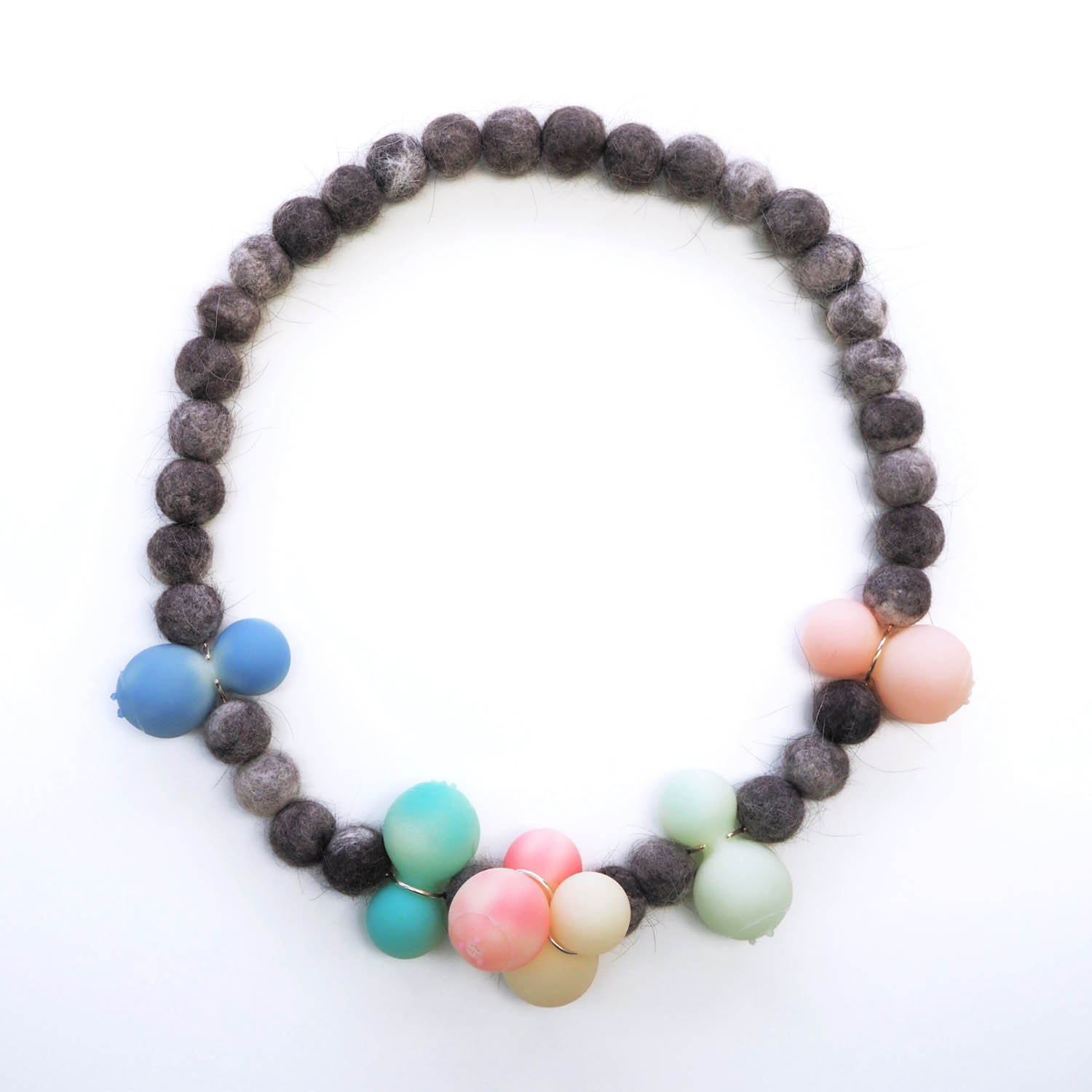 Masako Hamaguchi neckpiece 